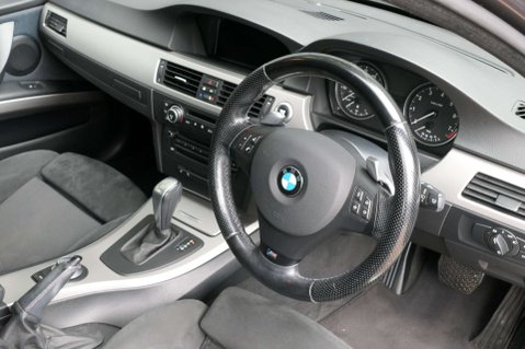 BMW 3 Series 3.0 330i M Sport Touring Auto 5dr 16