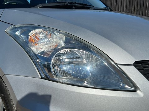 Suzuki Swift SZ3 17