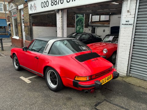 Porsche 911 Carrera 3.0 Targa 3