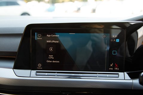 Volkswagen Golf ACTIVE TSI 25