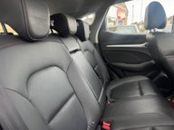 MG ZS TROPHY 9