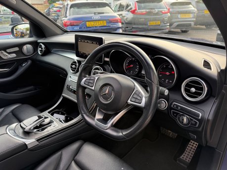 Mercedes-Benz GLC 3.0 GLC350d V6 AMG Line (Premium Plus) SUV 5dr Diesel G-Tronic 4MATIC 29