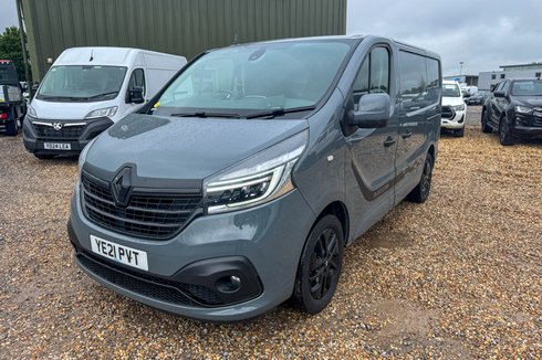 Renault Trafic SWB L1H1 Low Roof 284 Air Con Alloys Sensors EURO 6 NO VAT