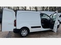 Peugeot Partner 1.6 HDi 850 Professional Panel Van 4dr Diesel Manual L1 (132 g/km, 90 bhp) 11