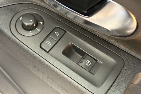 Volkswagen Up 1.0 High up! Hatchback 5dr Petrol ASG Euro 6 (75 ps) 46