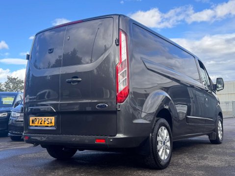 Ford Transit Custom 14