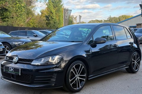 Volkswagen Golf GTD -TWO OWNERS -£20 ROAD TAX -9 SERVICES - ORIGINAL & UNMODIFIED -KEYLESS 11