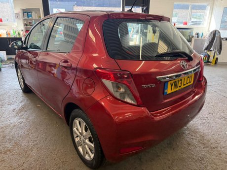Toyota Yaris 1.33 Dual VVT-i TR Euro 5 5dr 4