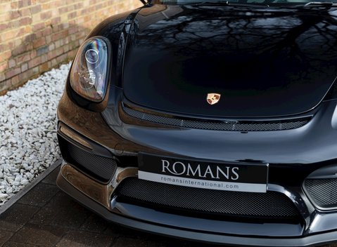 Porsche Cayman GT4 21