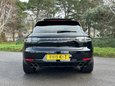 Porsche Macan 3.0T V6 S PDK 4WD Euro 6 (s/s) 5dr 33