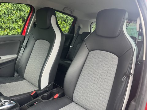 Renault Zoe R135 52kWh GT Line Hatchback 5dr Electric Auto (i, Rapid Charge) (134 bhp) 8