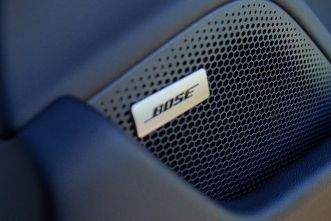 Porsche Taycan Performance Plus 93.4kWh 12