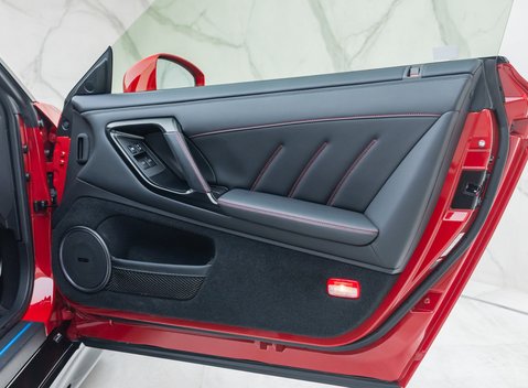 Nissan GT-R R35 TRACK EDITION 28