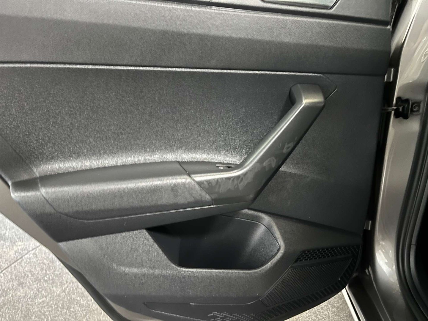 2021 Volkswagen Polo — image 24
