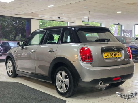 Mini Hatch 1.5 Cooper Classic Steptronic Euro 6 (s/s) 5dr 37
