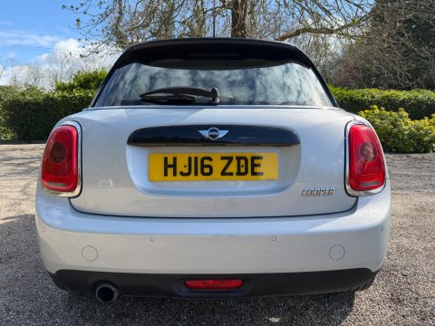 Mini Hatch 1.5 Cooper Euro 6 (s/s) 5dr 5