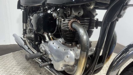 Norton Dominator SS 1962 CLASSIC BARN FIND PROJECT BIKE SPARES OR REPAIR 600CC 11