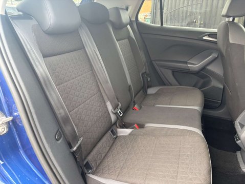 Volkswagen T-Cross 1.0 TSI SEL SUV 5dr Petrol DSG Euro 6 (s/s) (110 ps) 37