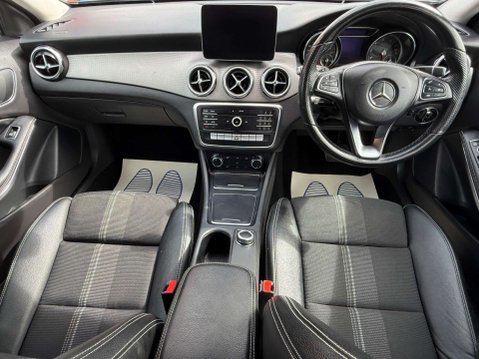 Mercedes-Benz GLA 1.6 GLA180 Urban Edition SUV 5dr Petrol 7G-DCT Euro 6 (s/s) (122 ps) 42