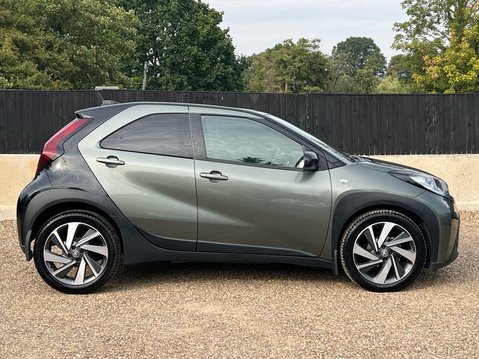 Toyota Aygo X VVT-I EDGE 5