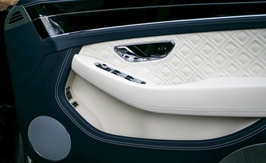 Bentley Continental GT Mulliner 16