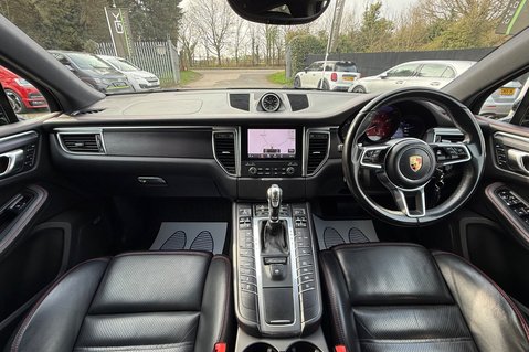 Porsche Macan GTS PDK -21 INCH ALLOYS -ELECTRIC TOWBAR -BOSE -SPORTS CHRONO -PDLS PLUS 14