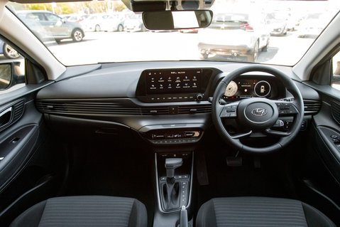 Hyundai i20 T-GDI PREMIUM MHEV 3