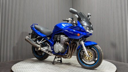 Suzuki Bandit 600 GSF 2001 MK2 FAIRED PROJECT BIKE SPARES OR REPAIR 600CC A2
