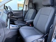 Volkswagen Caddy C20 122 ps Tdi Commerce Pro DSG Panel Van 3