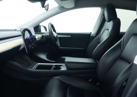 Tesla Model Y (Dual Motor) Long Range SUV 5dr Electric Auto 4WDE (384 bhp) 42