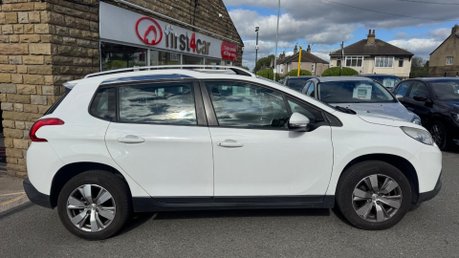Peugeot 2008 PURE TECH ACTIVE 6