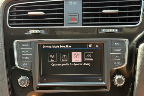 Volkswagen Golf GT TDI BMT DSG - £35 TAX -DYNAUDIO -APPLE CARPLAY -CAMBELT & DSG 41
