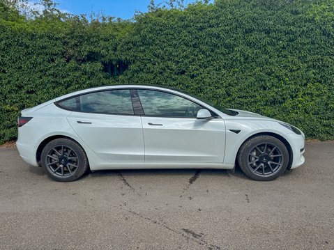 Tesla Model 3 Saloon 4dr Electric Auto RWD (241 bhp) 32