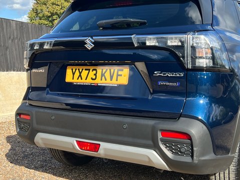 Suzuki S-Cross MOTION 18