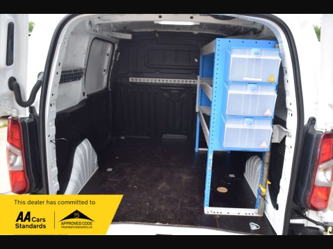 Vauxhall Combo 1.6 Combo 2300 Edition S/S 27