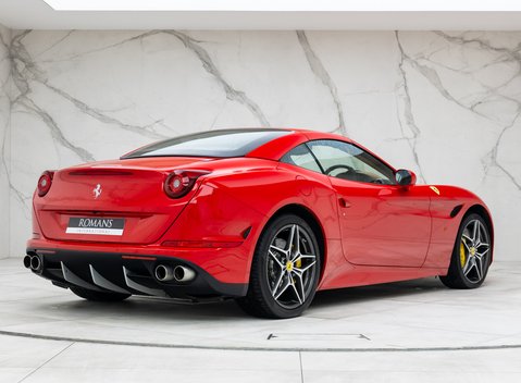 Ferrari California T 6
