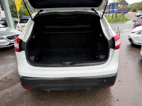 Nissan Qashqai 1.5 dCi N-Connecta 2WD Euro 6 (s/s) 5dr 31