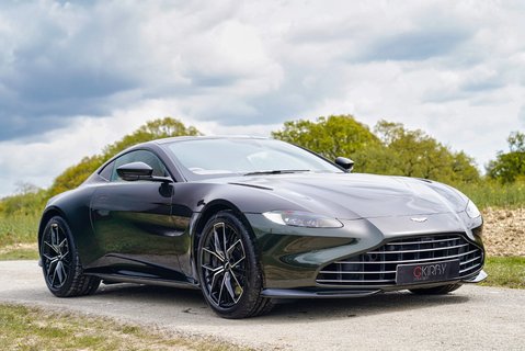 Aston Martin Vantage V8 2