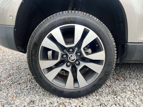 Skoda Yeti 2.0 Yeti Outdoor Laurin & Klement TDI SCR 4x4 Semi-Auto 4WD 5dr 11