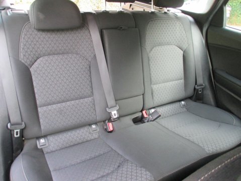 Kia Ceed 1.6 CRDi 2 NAV Sportswagon Euro 6 (s/s) 5dr 26