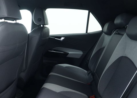 Volkswagen ID.3 Pro Performance 58kWh Business Hatchback 5dr Electric Auto (204 ps) 55