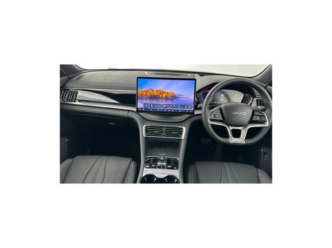 BYD Seal U 1.5 DM-i PHEV AWD Design Auto 10