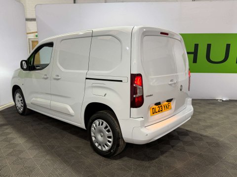 Vauxhall Combo 1.5 Combo 2300 Professional Turbo D S/S 7