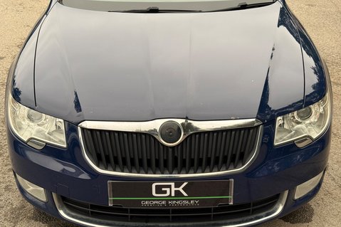 Skoda Superb SE PLUS TDI CR DSG - 2 OWNERS - 14 SERVICES - NEW MOT 54