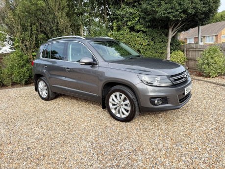 Volkswagen Tiguan 2.0 TDI BlueMotion Tech Match DSG 4WD Euro 5 (s/s) 5dr 2