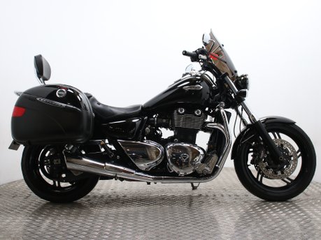 Triumph Thunderbird THUNDERBIRD STORM