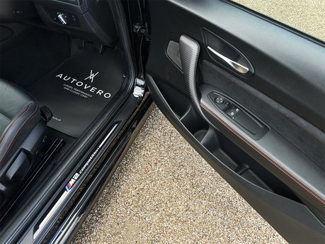 BMW M2 COMPETITION 66