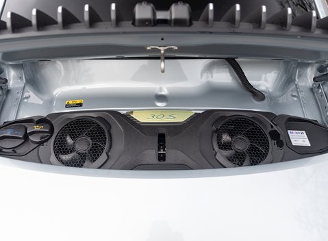 Porsche 911 Carrera 4S (992) 28