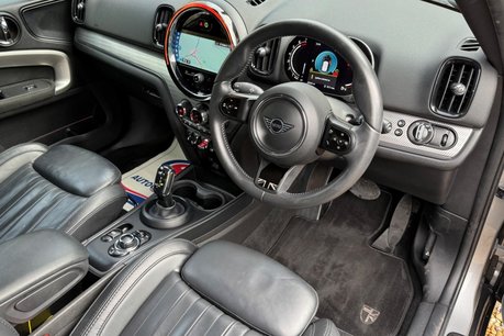 Mini Countryman COOPER EXCLUSIVE 25