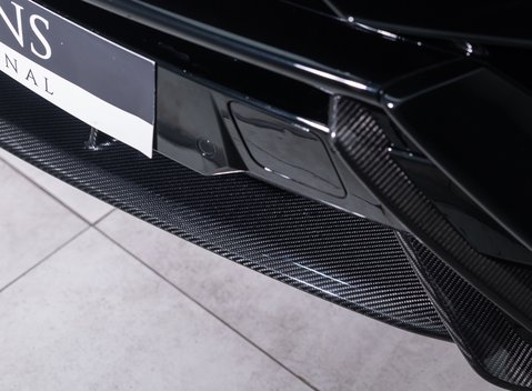 Lamborghini Urus PERFORMANTE 35